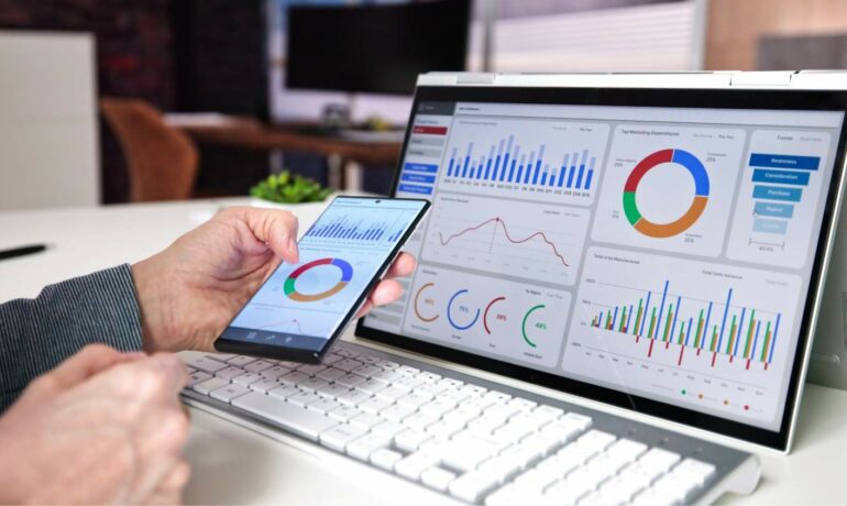 Custom Dashboards Development with Power BI & Tableau