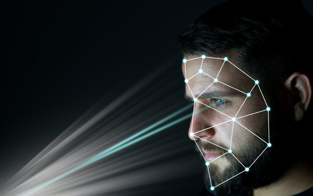 Loss-Prevention-and-Security-Monitoring-with-Edge-AI-Solutions--min (1)